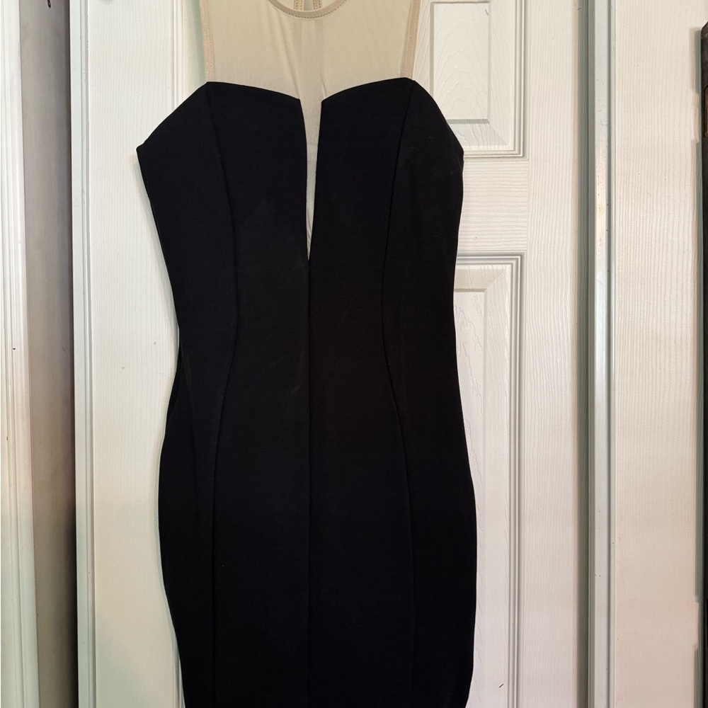 Elegant Black Strapless Dress